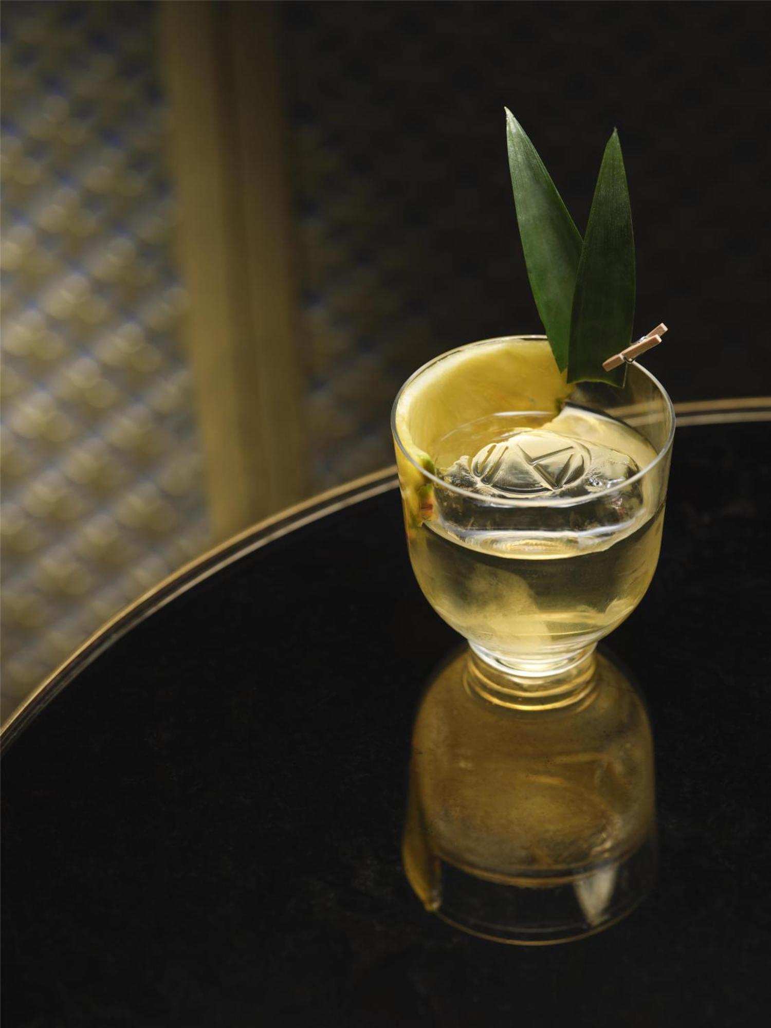 Nomad London Hotel Екстериор снимка